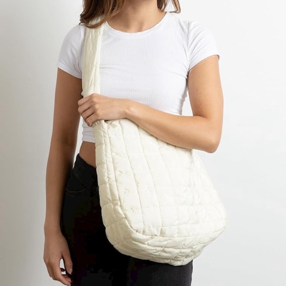 Quilted Puffer Shoulder Tote Bag Cream Carryall travel bag Medium Large - Picture 1 of 9